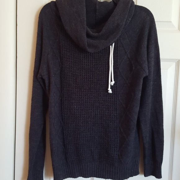 Charlotte Russe Sweaters - Charlotte russe sweater